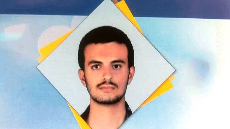 İranlı məktəblinin gümüş medalı