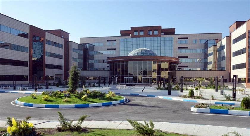 آستان قدس رضوی کی طبی خدمات اور سہولتیں علاقے میں بے مثال ہيں، متولی آستان مقدس علو ی