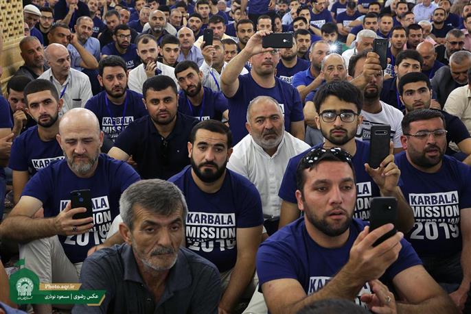 جمہوریہ آذربائیجان کے شیعوں کا سب سے بڑا زیارتی قافلہ مشہد مقدس پہنچ گیا