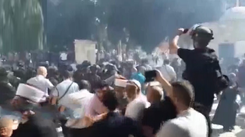 Одновременность преступлений саудовцев в Йемене и преступлений сионистов в мечети Аль-Акса