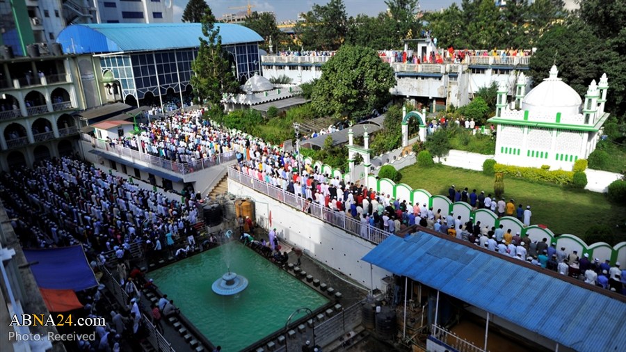 Berita Bergambar: Solat Hari Raya Aiduladha DI Nepal