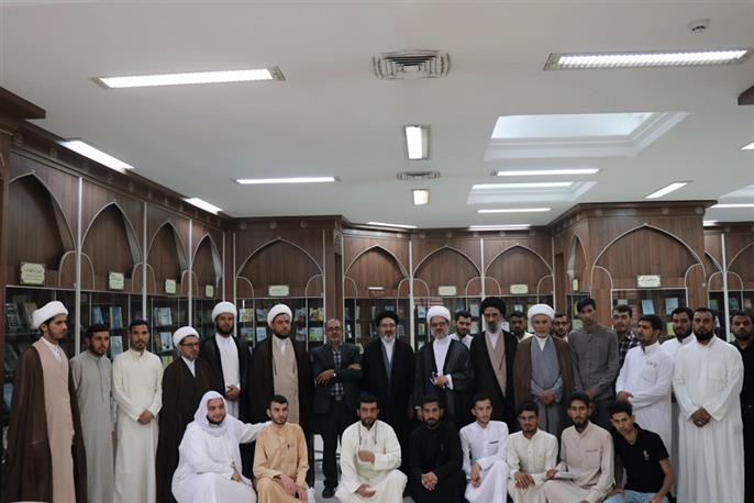 نجف اشرف کے مدرسہ محمدیہ کے طالب علموں نے اسلامی تحقیقاتی فاؤنڈیشن کا دورہ کیا