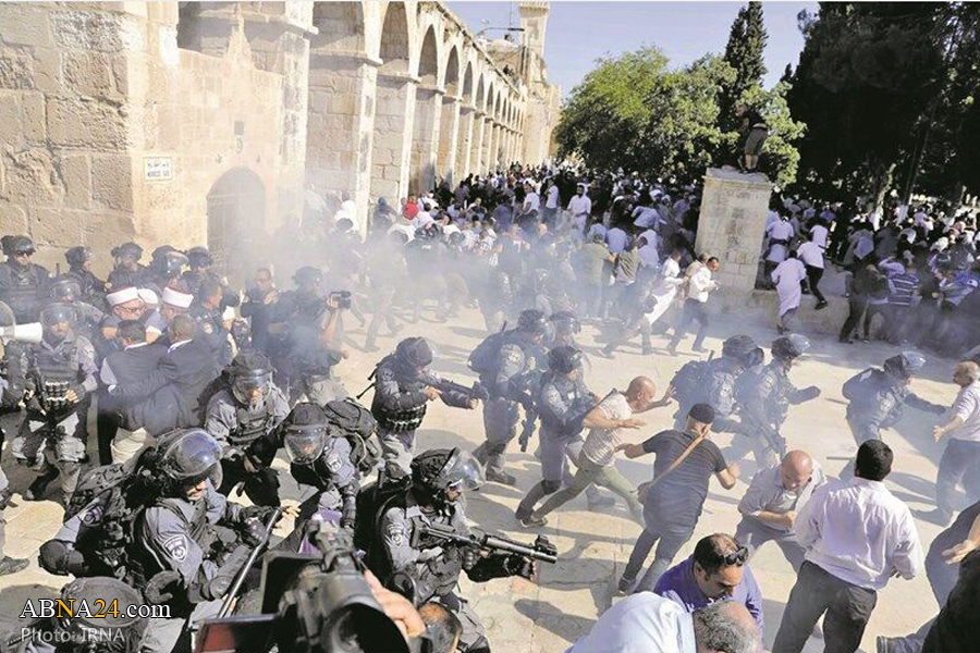 Islamic states slam Zionists' attack on prayers in al-Aqsa Mosque