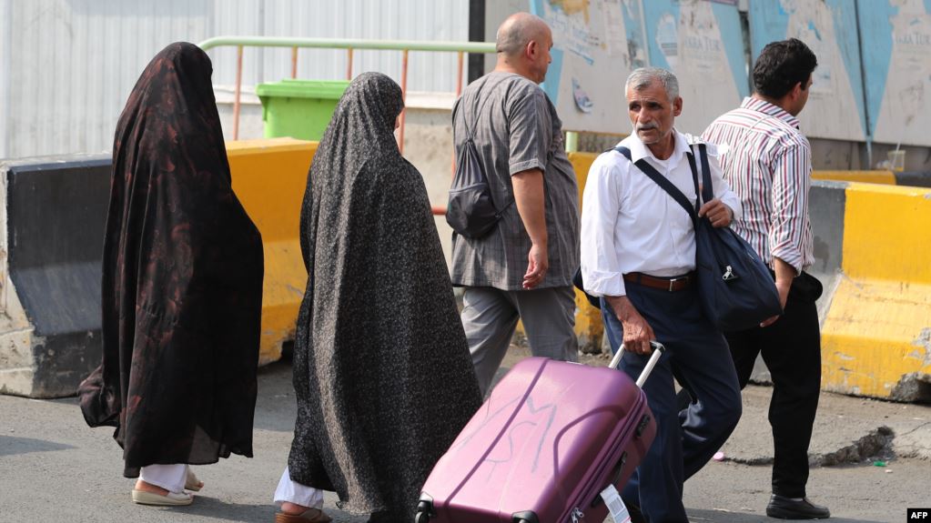 عودة الحجاج الايرانيين ستبدأ اليوم الى البلاد