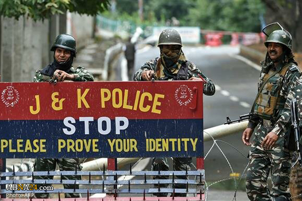 India announces easing of brutal curfew over Kashmir