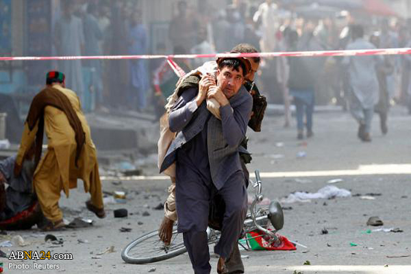 Explosions in Afghanistan wound dozens on Independence Day