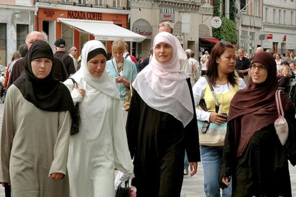 Küba'da kadınların İslam'a olan eğilimi artıyor