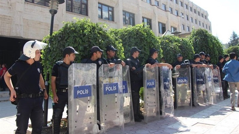 Avrupa Konseyi'nden kayyım tepkisi