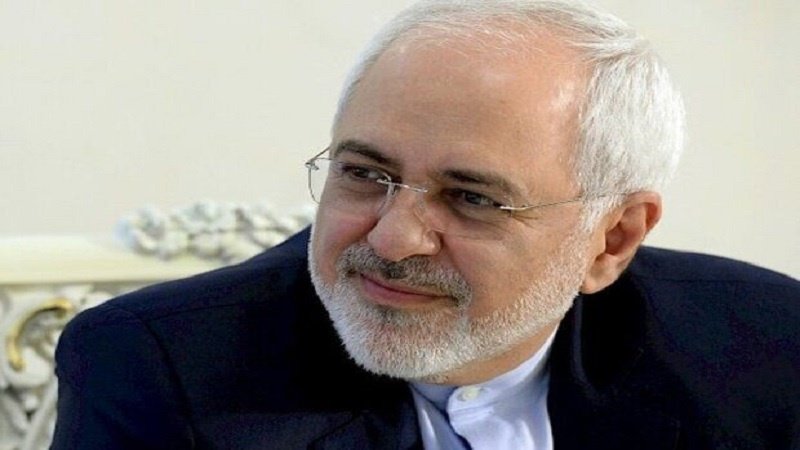 Zarif: Cuma günü Macron ile görüşeceğim