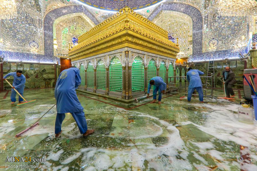 تقریر مصور/ غسل أروقة الضريح الطاهر للمولى أمير المؤمنين (عليه السلام) 