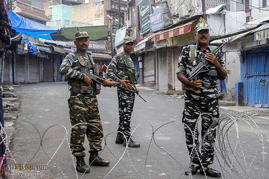 India steps up curbs in Kashmir ahead of Friday prayers