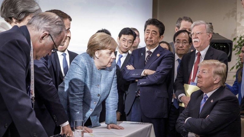 米ブルームバーグ紙、「米大統領はＧ７サミットで孤立」