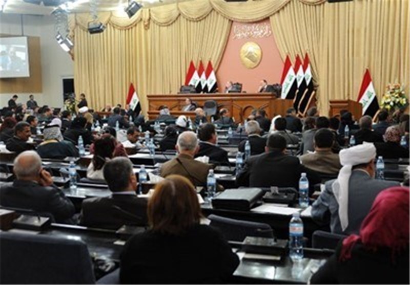 تلويح باسقاط عضوية نواب عراقيين متهمين بزيارة اسرائيل بالتزامن مع استهداف مقار الحشد