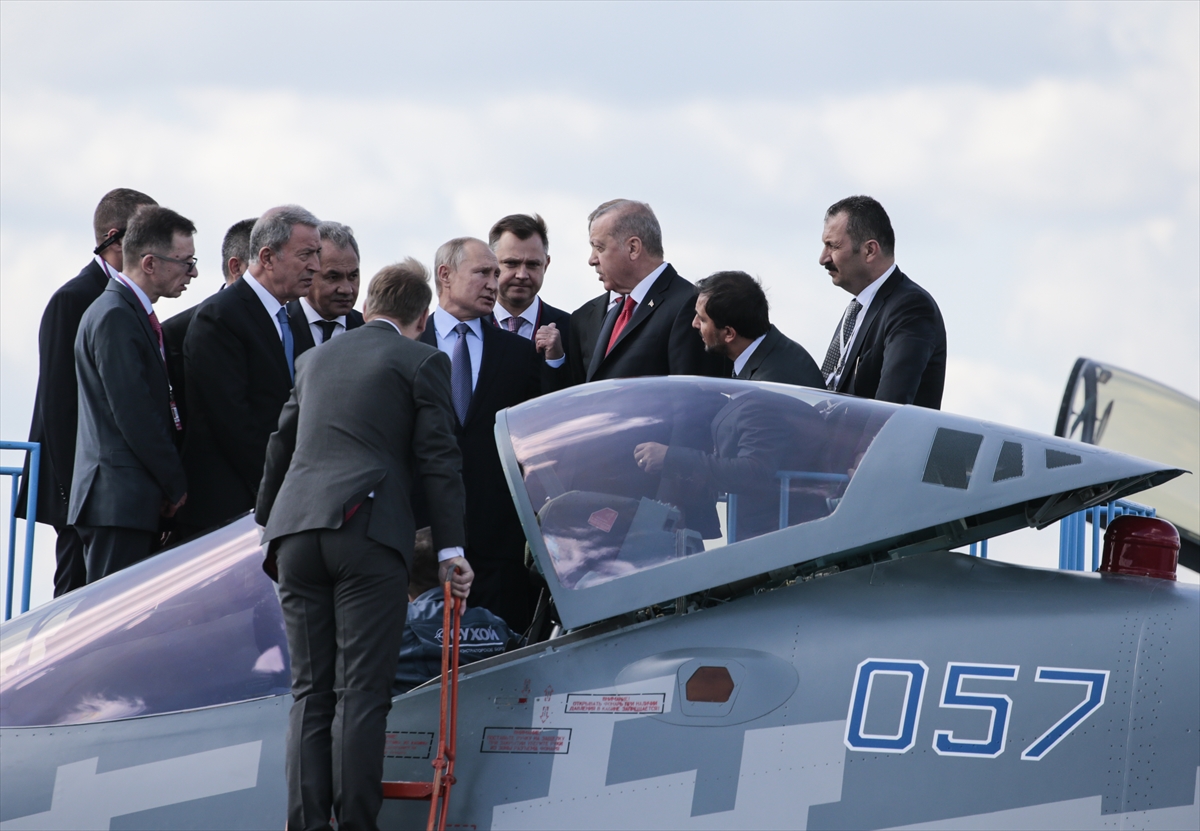 أردوغان يلجأ الى روسيا ويزور معرض "ماكس 2019"  لشراء مقاتلات "سو 57" الروسية