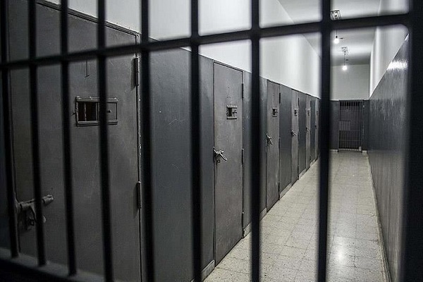 İsrail hapishanelerindeki 9 Filistinli açlık grevinde