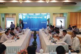ေလးနာရီခန္႔ၾကာသည့္ က်ိဳင္းတုံေဆြးေႏြးပြဲ၌ တုိက္ပြဲမ်ားအျမန္ရပ္တန္႔ေရး ႀကိဳးပမ္းရန္ သေဘာတူ စက္တင္ဘာလလယ္တြင္ ထပ္မံေဆြးေႏြးမည္