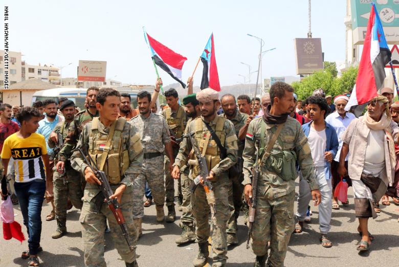 فشل الحوار بين هادي والمجلس الانتقالي وانباء عن تجدد القتال بين الطرفين
