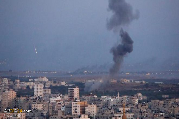 Israeli warplanes bombard 15 locations in Gaza at dawn