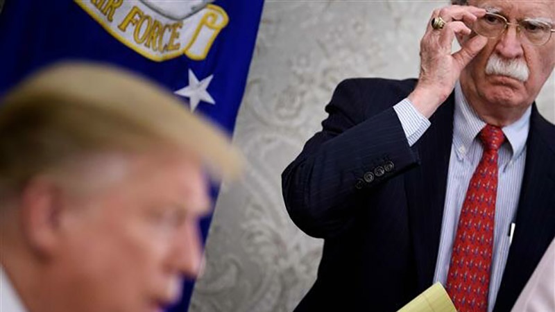 Bolton viré, l’équipe B implose!