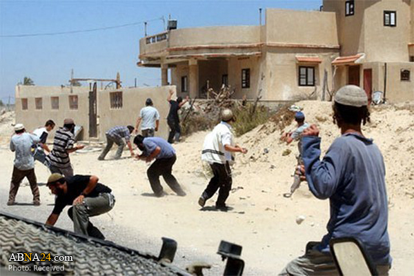Israeli settlers attack Palestinian homes in Hebron