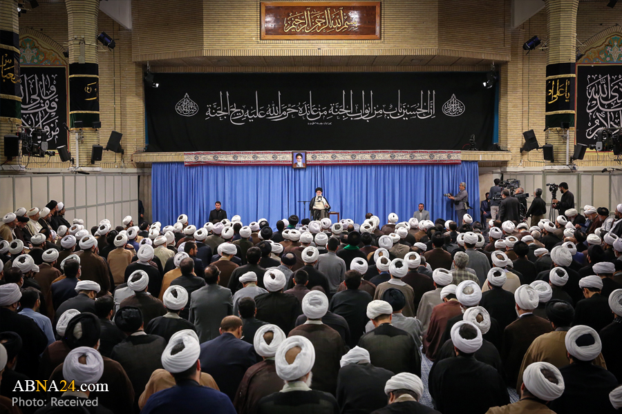 Photos: Dars-e Kharij de l'imam Khamenei