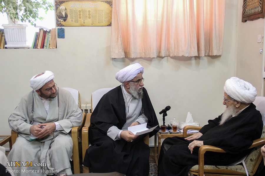 تقرير مصور/ أمين عام المجمع العالمي لأهل البيت (ع) يزور مع الوفد آية الله الشيخ "صافي كلبايكاني"