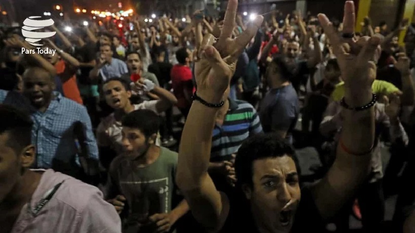 Mısır'da el Sisi protesto ediliyor