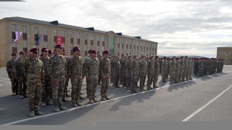 Бакыда Түркийә, Ҝүрҹүстан вә Азәрбайҹан Р-нын бирҝә маневри башланыб