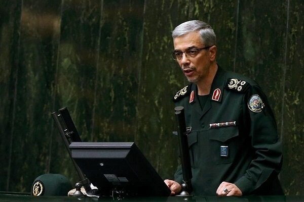 ایران پر حملہ تباہی اور اسارت کا موجب بنےگا/ ہمسایہ ممالک کے ساتھ کوئی دشمنی نہیں
