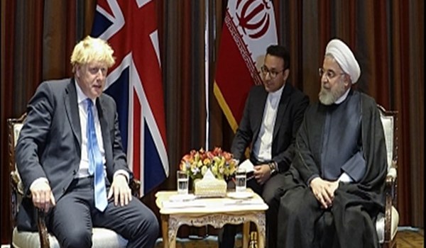 روحاني يلتقي "جونسون" وينتقد بشدة بيان الدول الاوروبية الثلاث ضد ايران