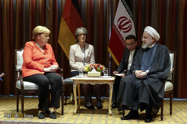 Iranian President, German Chancellor discuss HOPE Initiative