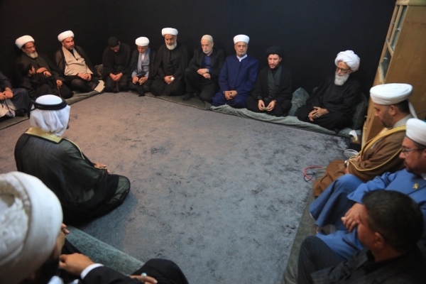 آية الله النجفي: الإِسلام المحمدي الأَصيل يؤمن بالمحبة والسلام والتعايش السلمي