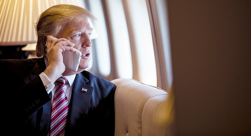 Casa Branca divulga íntegra da conversa entre Trump e presidente ucraniano