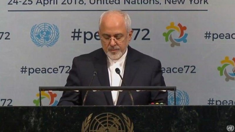  Zarif: Iran bereit mit regionalen Ländern über "Hormus-Friedensinitiative" zu verhandeln