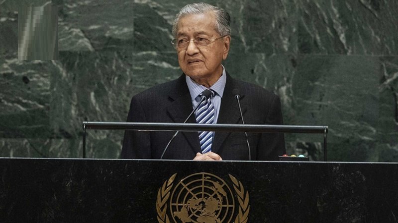 Mahatir Muhammed: İsrail uluslararası kanunları hiçe sayıyor
