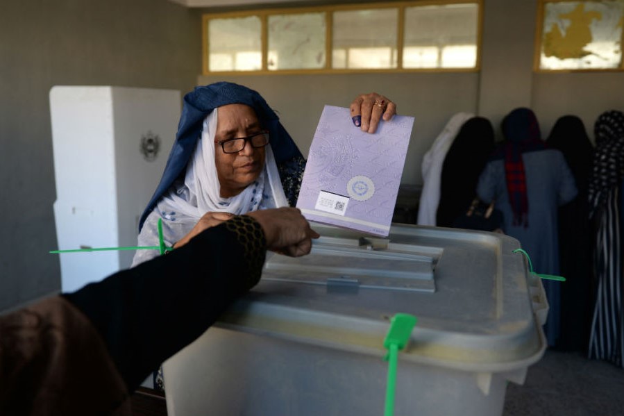  Afghanistan : plusieurs explosions pendant la présidentielle