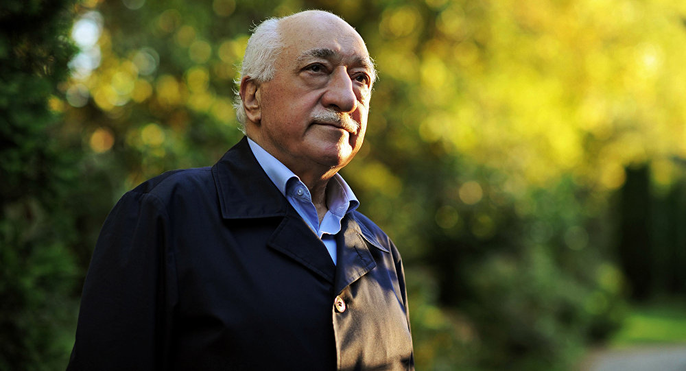 غولن يشن هجوما حادا على أردوغان