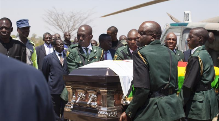 Zimbabwe : An Binne Mugabe A Mahaifarsa