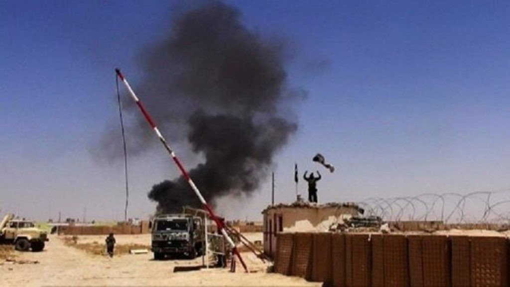 مقتل ثلاثة أشخاص في هجوم على حقل العمر النفطي بدير الزور السورية