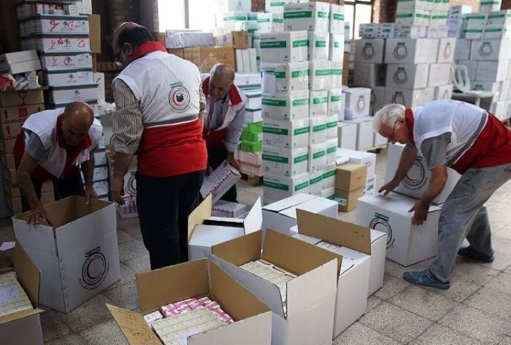 40 طنا من "المعدات الطبية" من محافظة يزد الى كربلاء المقدسة