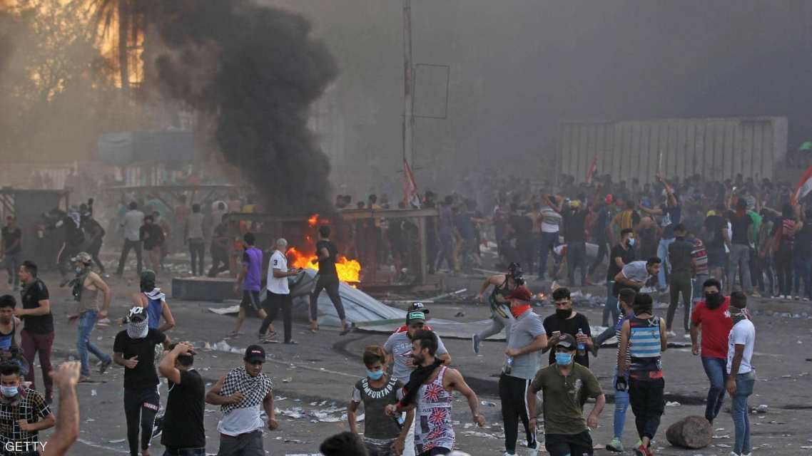 عدد قتلى الاحتجاجات في العراق بلغ 65 شخصا والصدر يدعو لانتخابات مبكرة