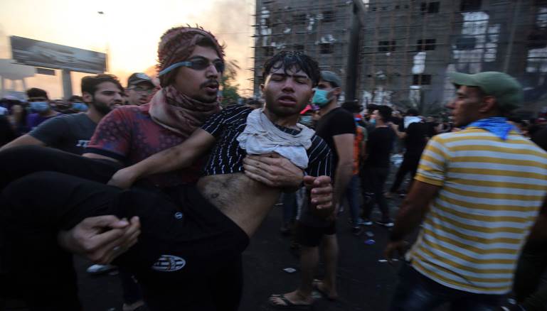 الداخلية العراقية: مقتل 104 أشخاص وإصابة أكثر من 6000 خلال الاحتجاجات في البلاد