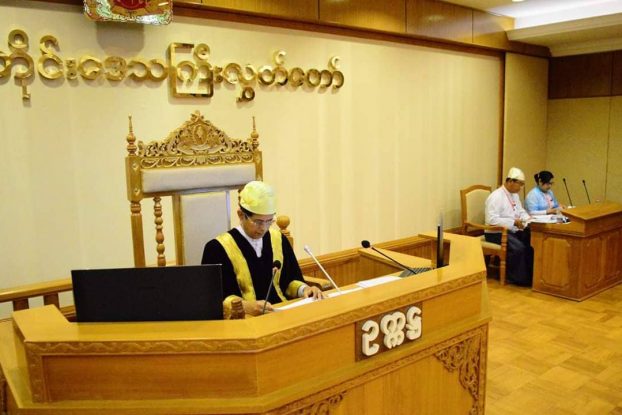 ထားဝယ်လေဆိပ်ချုံရှင်းသည့်ကိစ္စ ဘဏ္ဍာရေးစည်းမျဉ်းနှင့် မကိုက်ညီဟု လွှတ်တော်ဥက္ကဋ္ဌထွက်ဆို