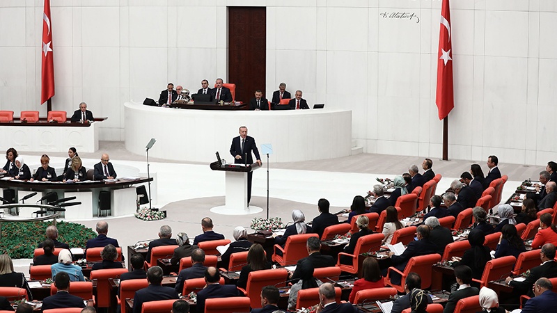Түркийә парламенти бу өлкә ордусунун Ираг вә Сурийадакы әмәлиййатыны узадыб