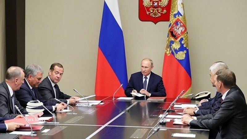 Специальное заседание Путина с членами Совета национальной безопасности России по Сирии