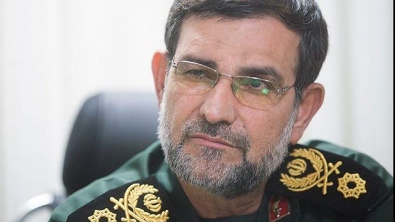 Amiral Tengsiri: Ecnebiler Fars körfezinin güvensizlik sebebi