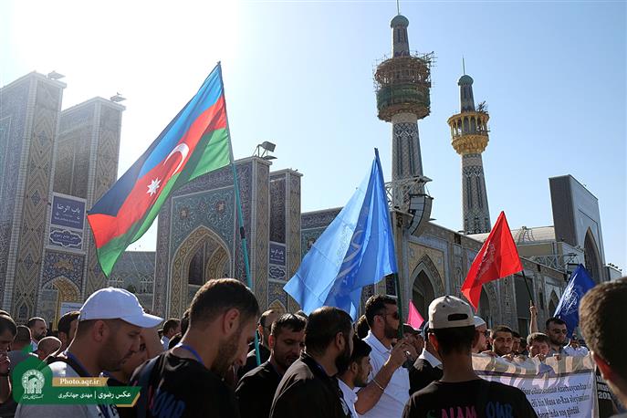    اربعین کی آمد پر جمہوریہ آذربائیجان کے زائرین حرم مطر رضوی کی زیارت سے مشرف 