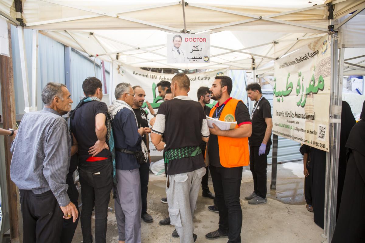 العتبةُ العبّاسية المقدّسة تُنشئ مستوصفاً ميدانيّاً بخدماتٍ واختصاصاتٍ مختلفة+(صور)