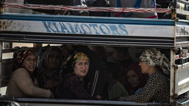 گەییشتنی یەکەم دەستەی ئاوارەکانی کوردی سووریا بۆ هەرێمی کوردستان