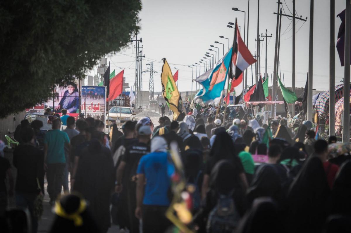 تقرير مصور/ أغلبُ حشود الزائرين تُغادر الديوانيّة، والنجف وبابل بدأت باستقبالهم